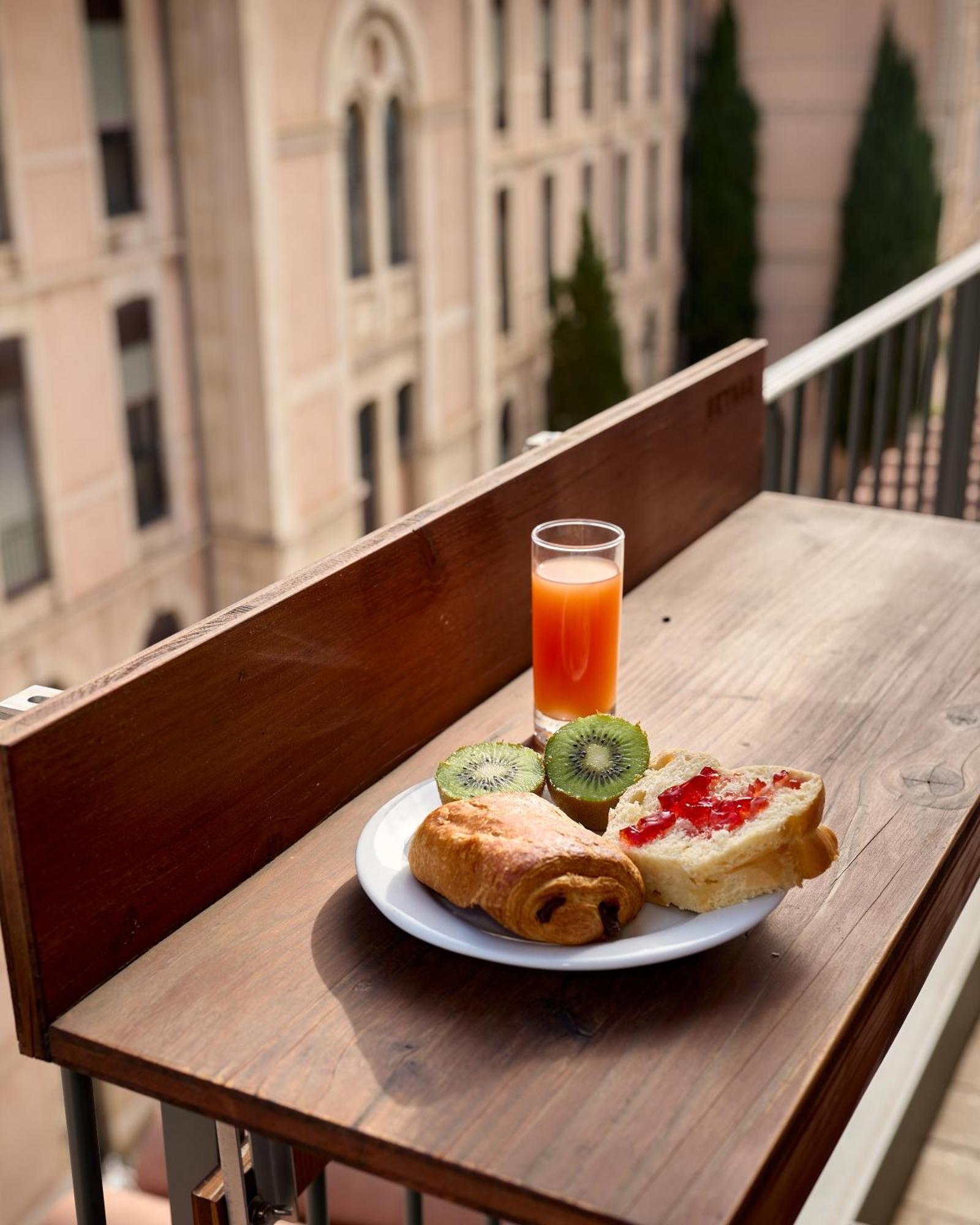 Grand Hotel Dauphine Toulon, Boutique Hotel & Suites Exterior foto